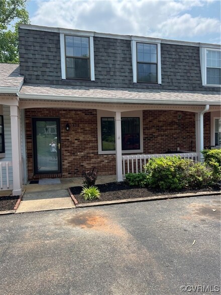 402 Goose Ridge Dr, Forest, VA 24551