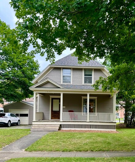 1223 E Porter St, Albion, MI 49224