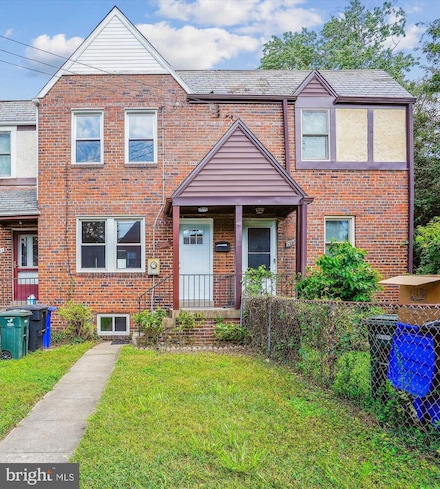 813 S Oak St, Arlington, VA 22204
