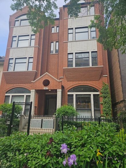 6022 N Kenmore Ave Unit 2N, Chicago, IL 60660