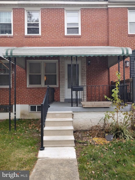 303 Leeanne Rd, Essex, MD 21221