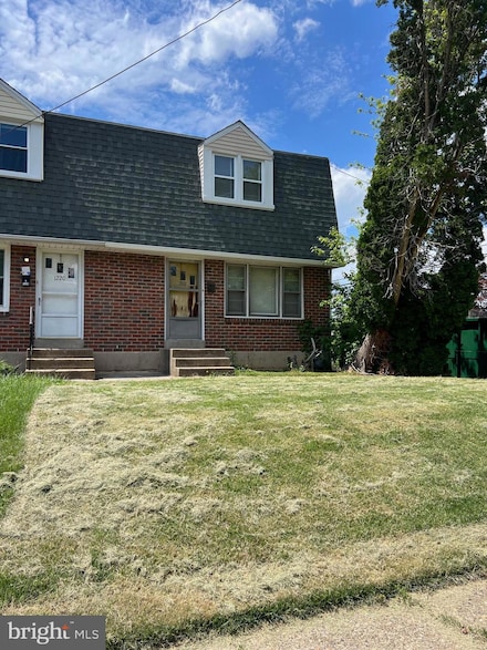 1222 Oak Ln, Brookhaven, PA 19015