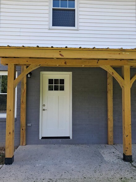 315 #5 Sulphur Springs Rd, Chilhowie, VA 24319