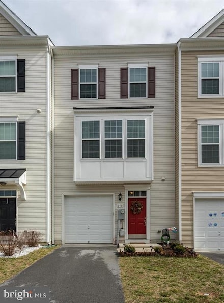 250 Schramm Loop, Stephens City, VA 22655
