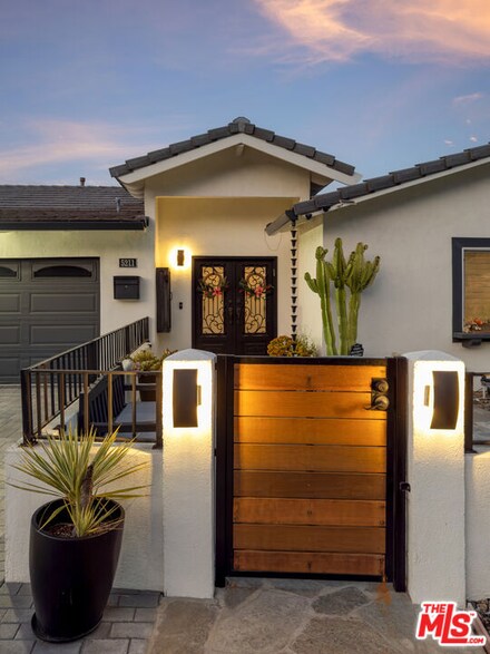5211 Veronica St, Los Angeles, CA 90008
