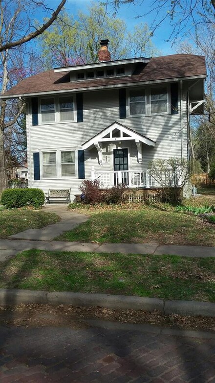 320 N Quentin St, Wichita, KS 67208