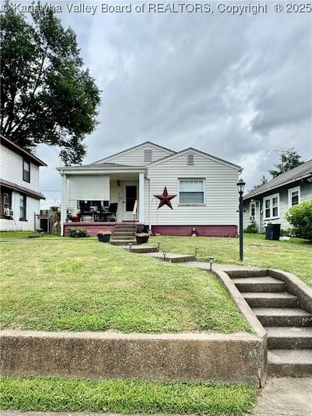 2406 Monroe Ave, Saint Albans, WV 25177