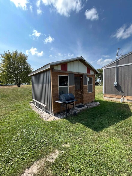 4796 W 100 N, Bluffton, IN 46714