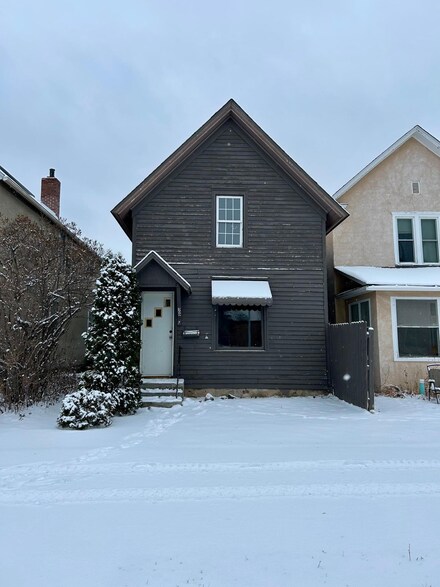509 S 8th St, Brainerd, MN 56401