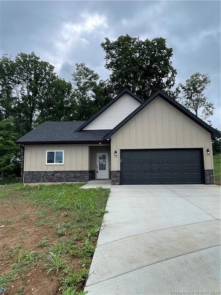 6039 Red Berry Juniper Dr, Charlestown Township, IN 47111