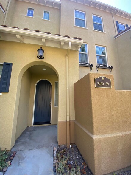 2260 Huntington Point Rd Unit 99, Chula Vista, CA 91914