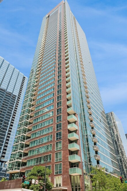 505 N Mcclurg Ct Unit 1902, Chicago, IL 60611