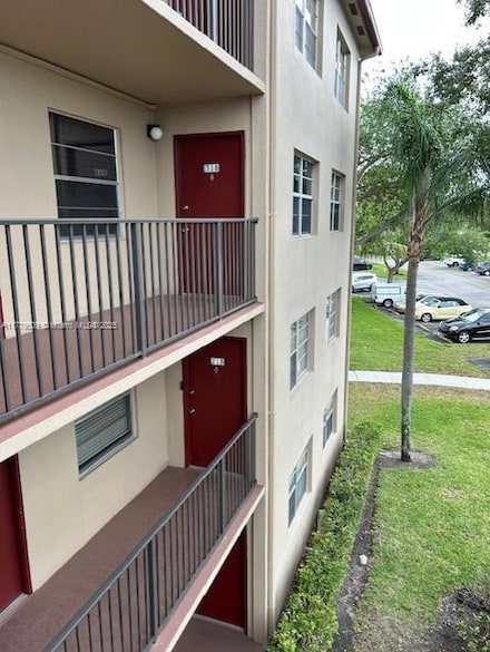 13455 SW 9th Ct Unit 318J, Pembroke Pines, FL 33027