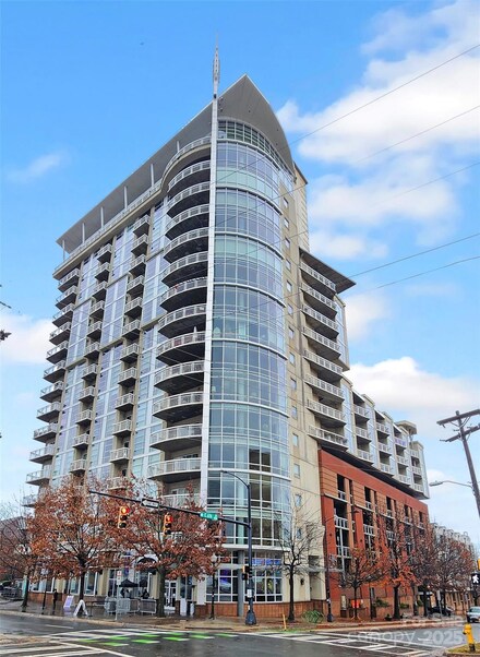 505 E 6th St, Charlotte, NC 28202