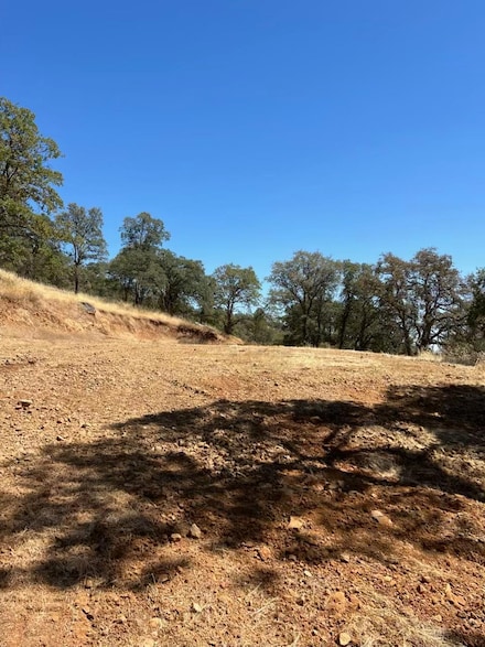 7607 White Oak Ln, Browns Valley, CA 95918