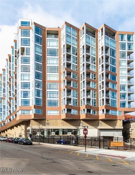 2222 Detroit Ave Unit 302, Cleveland, OH 44113
