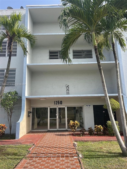 1250 NE 125th St Unit 410C, North Miami, FL 33161