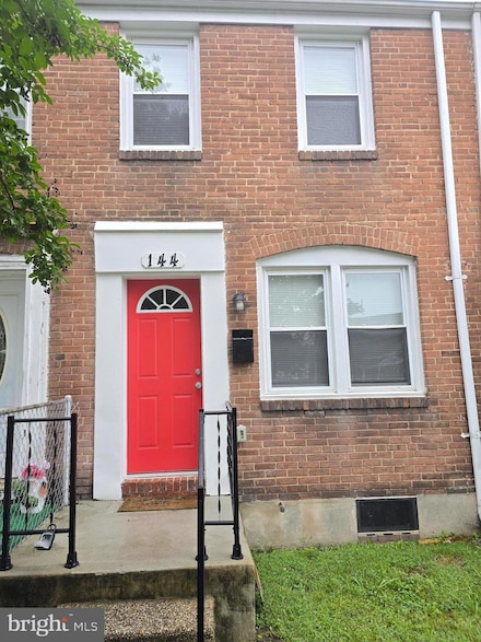 144 Chestnut St, Dundalk, MD 21222