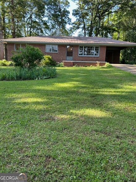 97 Abby Ln, Nicholson, GA 30565