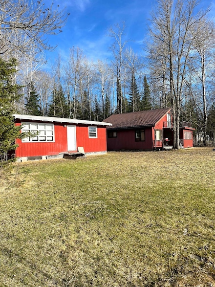17353 & 17357 E Pine Dr NW, Angle Inlet, MN 56711