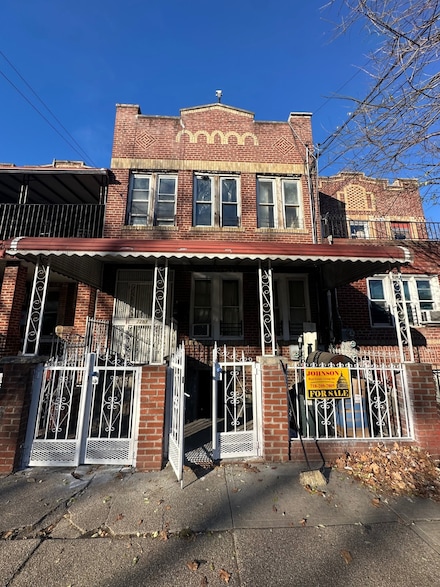 1253 Blake Ave, Brooklyn, NY 11208