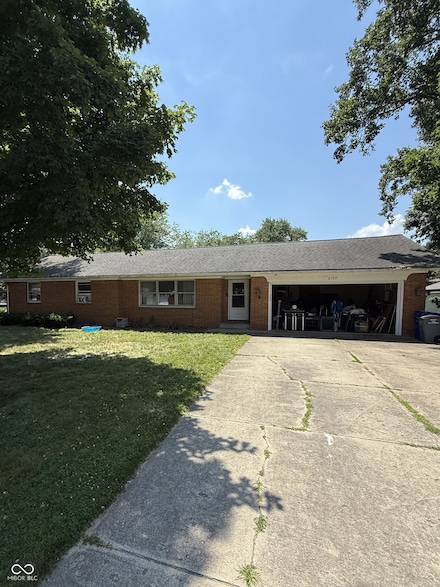 2109 Elva Dr, Kokomo, IN 46902