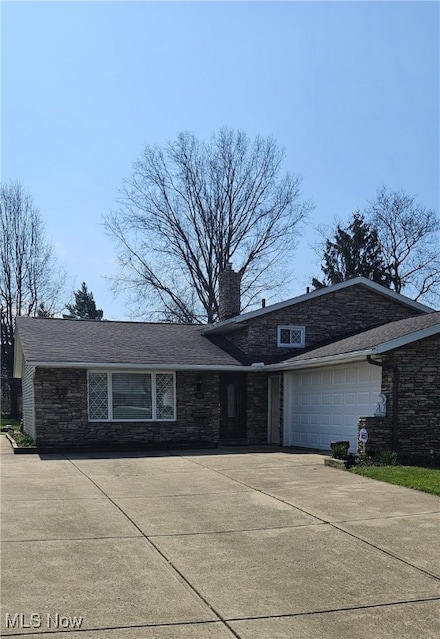 1700 S Circle View Dr, Independence, OH 44131