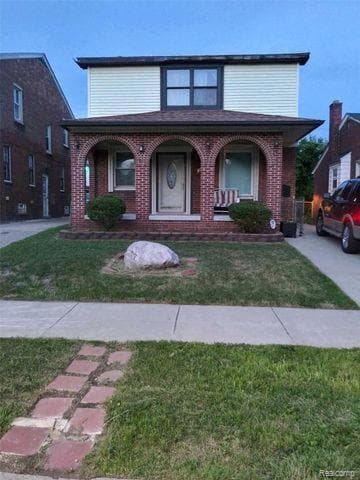 9620 Sussex St, Detroit, MI 48227