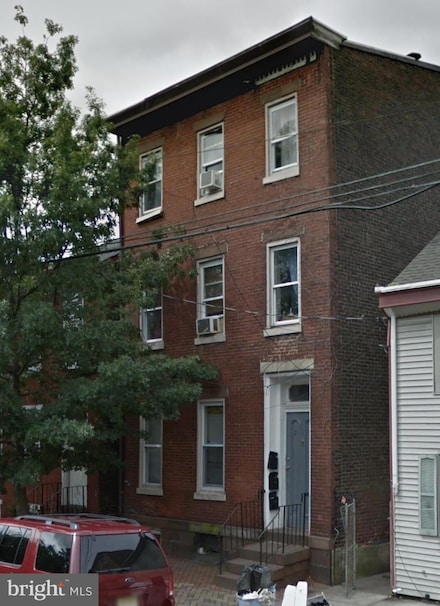 205 Second St, Trenton, NJ 08611