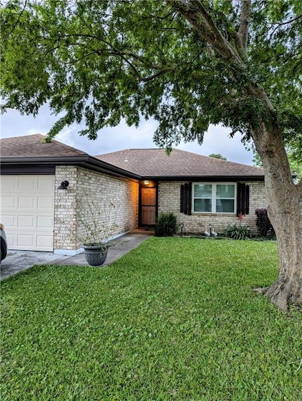 1717 Celtic Dr, Marrero, LA 70072