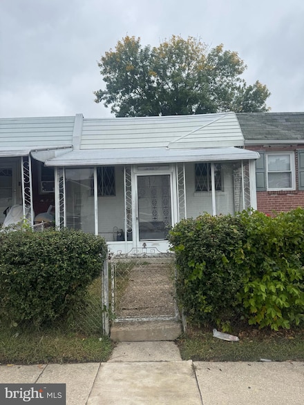 917 Pine Rd, Sharon Hill, PA 19079