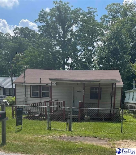 1002 N Brand St, Florence, SC 29506