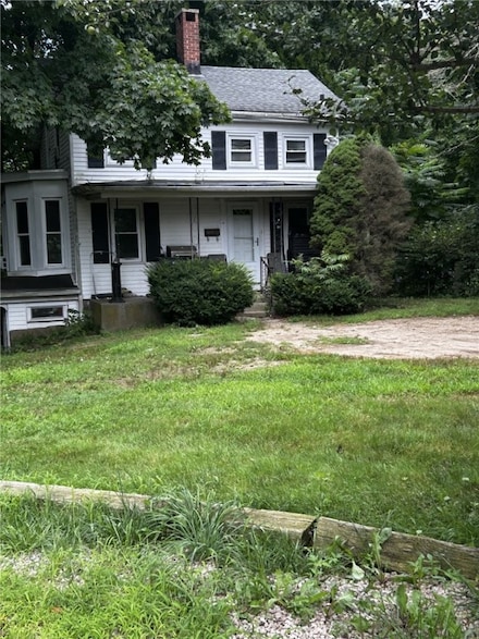 33 Pleasant St, Westerly, RI 02891