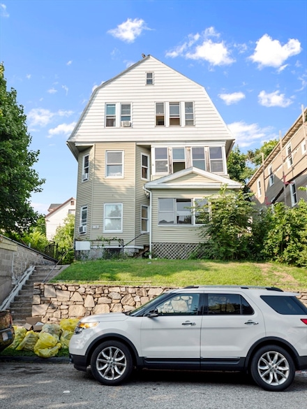 47 Hitchcock Rd, Worcester, MA 01603