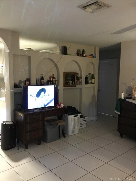 4321 SW 22nd St, Fort Lauderdale, FL 33317