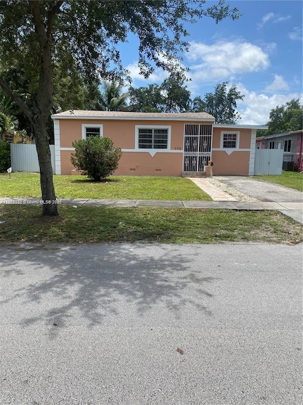 770 NW 133rd St, North Miami, FL 33168