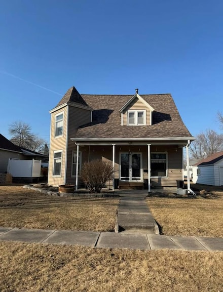 138 Pleasant St, Rockwell City, IA 50579