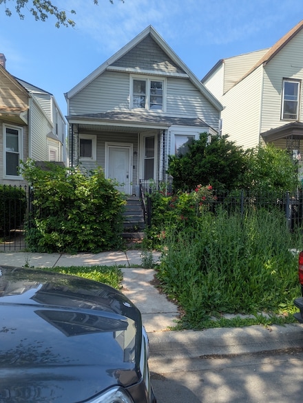 3836 W Wabansia Ave, Chicago, IL 60647