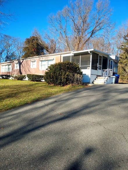 2 Upland Rd, Taunton, MA 02780