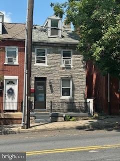 127 E Vine St, Lancaster, PA 17602