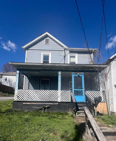 1216 Hillcrest Ct, Clarksburg, WV 26301