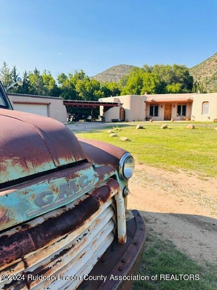 9537 Us Highway 380, Lincoln, NM 88338