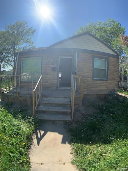 9939 Prest St, Detroit, MI 48227