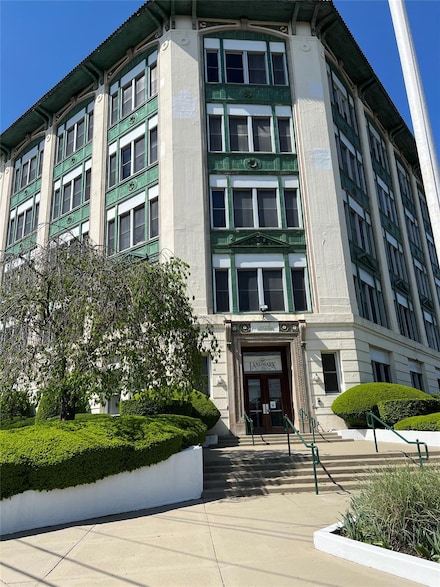 1 Landmark #225 Square Unit 225, Port Chester, NY 10573
