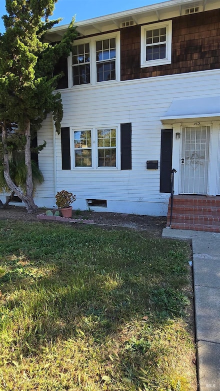 152 Calhoun St, Vallejo, CA 94590