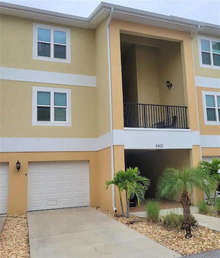 6421 Banyan Blvd Unit 302, New Port Richey, FL 34652