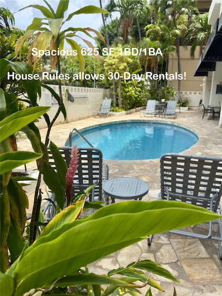 430 Kaiolu St Unit 505, Honolulu, HI 96815