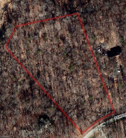 5421 Rambling Rd, Greensboro, NC 27409