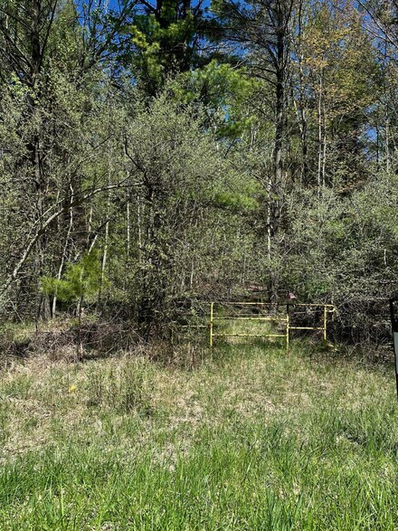 000 Johnson Rd, Ludington, MI 49431