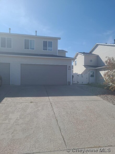 314 Annie Morgan Ct, Cheyenne, WY 82007